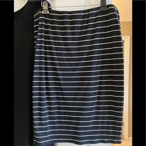 Vince Camuto Black pencil skirt